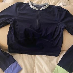 2 for $20 Sweaty Betty Cropped Long Sleeve